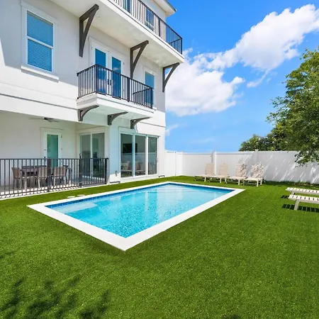 Hidden Palms Estate With Game Room And Lsv